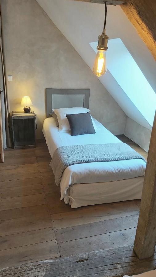 Gite De Livraise, Au Coeur Du Perche Berd'huis Exteriör bild